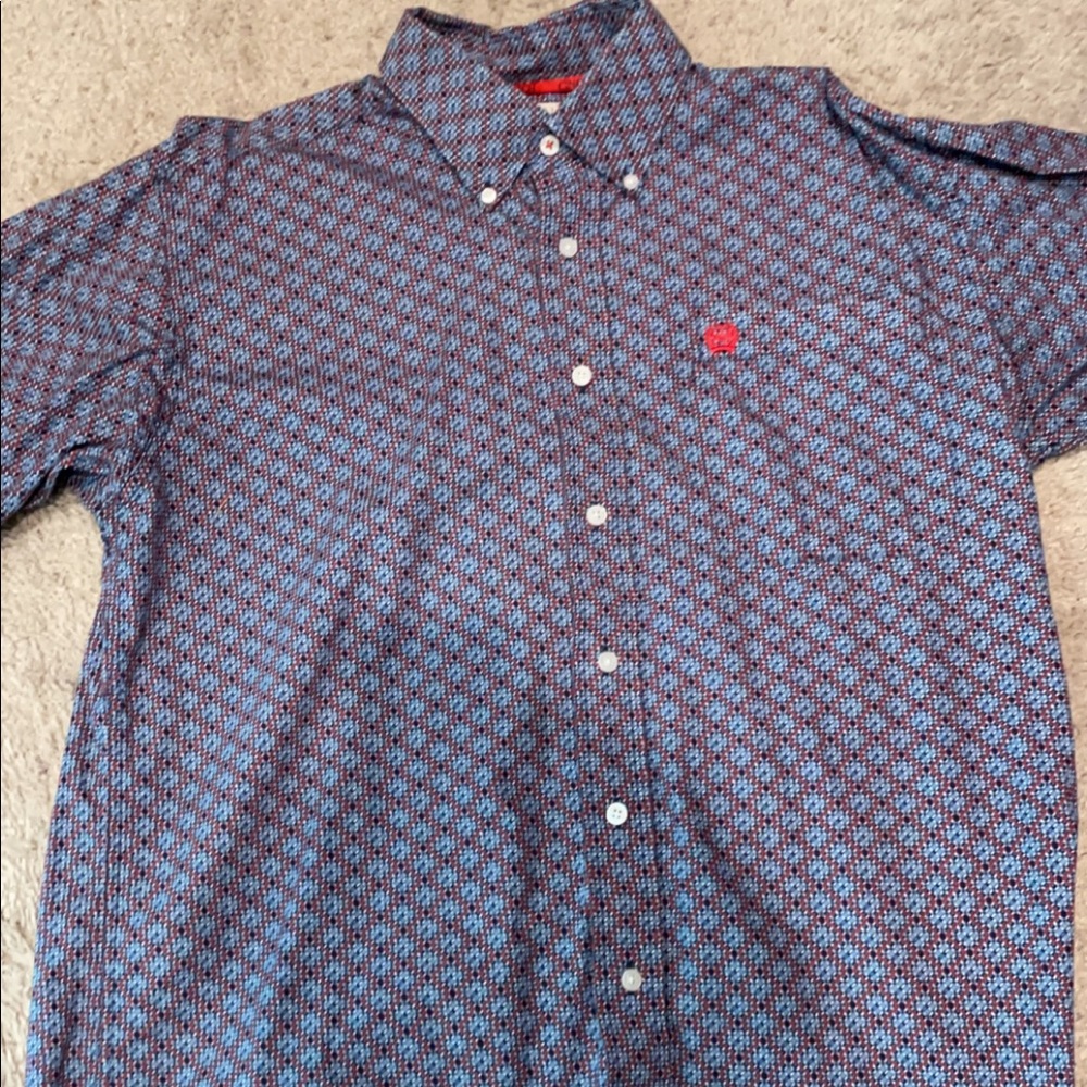 Cinch button down